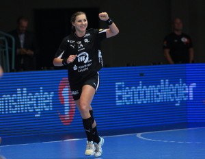 Champions-League-Qualifikation in Trondheim mit Kapitänin Karolina  Kudlacz - Foto: Sebastian Brauner 