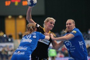 Mit kompromissloser Abwehrarbeit will der HC Leipzig in Sävehof seine Chance auf die Champions-League- Hauptrunde wahren Foto: Sebastian Brauner