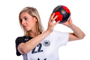 Handball-WM 2013 Serbien: Susann Müller mit Weltklasseform ins All-Star-Team - Foto: DHB/Sascha Klahn