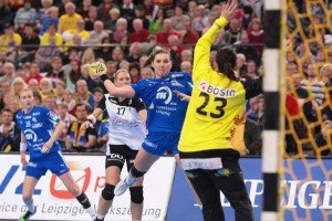 Kapitänin Karolina Kudlacz (HC Leipzig) gegen Göppingen beim 30:28-Erfolg - Foto: Sebastian Brauner, Sportsnine