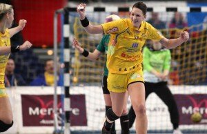 Nationalspielerin Luisa Schulze (HC Leipzig) steht nach über 3-monatiger Verletzungspause erstmals auf dem Parkett - Foto: Sebastian Brauner