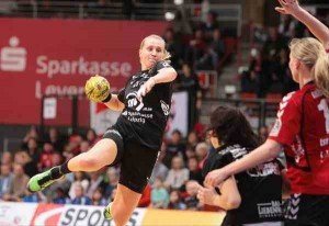 Nationalspielerin Saskia Lang (HC Leipzig) kann in Trier spielen - Foto: Sebastian Brauner