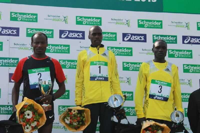 Paris-Marathon 2013: 1. SOME Peter, Kenia, 2:05:38 h; 2. TOLA Tadese, Äthiopien, 2:06:33 h; 3. NDIEMA Eric, Kenia, 2:06:34 h - Foto: A.S.O. Maindru