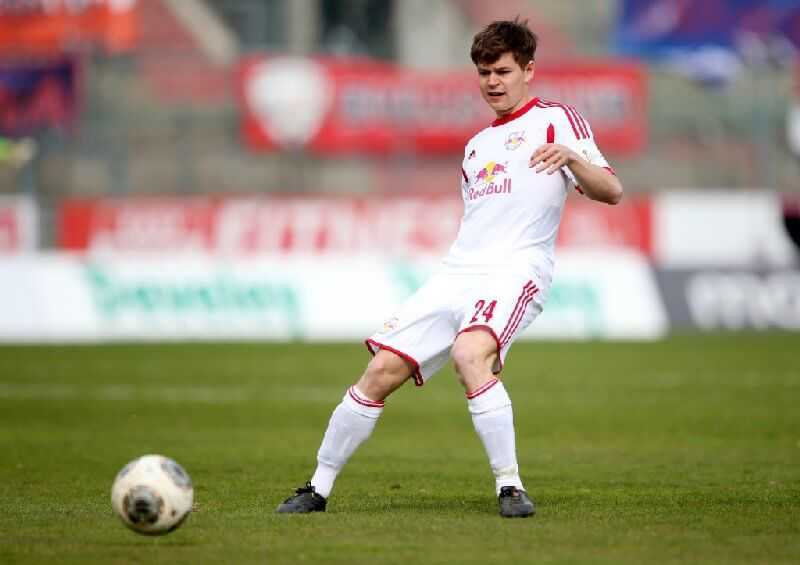 SpVgg. Unterhaching vs. RB Leipzig - Dominik Kaiser (RB Leipzig) - Foto: GEPA pictures/Roger Petzsche