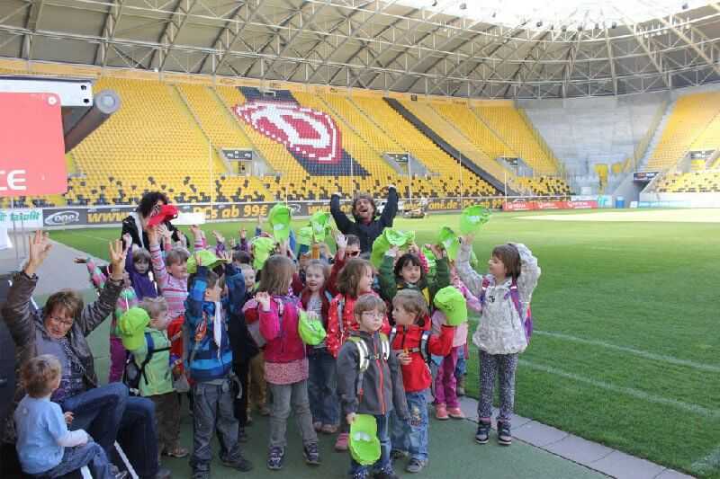 Weltgeschichtentag 2014 im "glücksgas Stadion" - Foto: Dynamo Dresden
