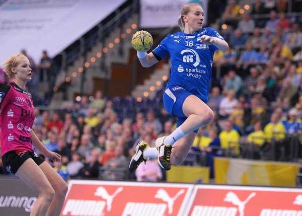 HC Leipzig: Saskia Lang spielte eine starke Partie zum Auftakt der Meisterrunde gegen Metzingen - Foto: Sebastian Brauner, Sportsnine