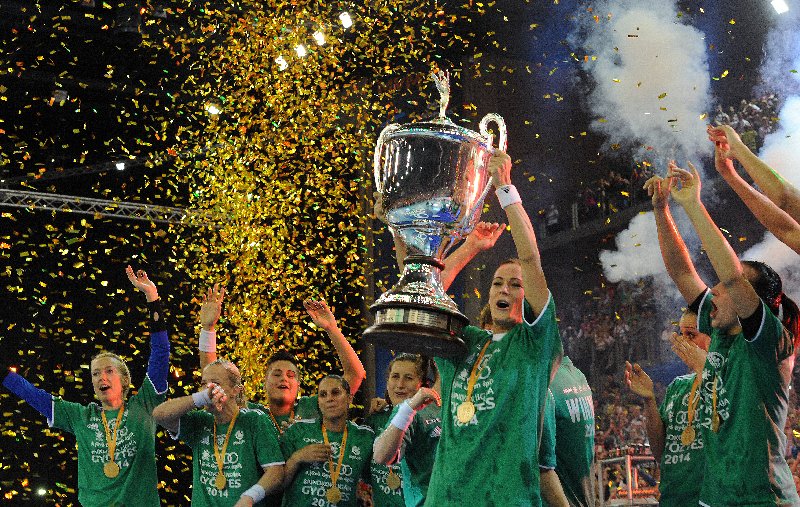 EHF Champions League Women´s Final4  2014 May 4th Budapest/Hungary Final - Buducnost (MNE) vs. Gyori Audi ETO KC (HUN) -  Winners with Trophy - Foto: EHF Media