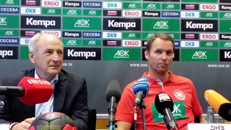 Dagur Sigurdsson: Weltklasse-Handballer und DHB-Hoffnungsträger - DHB-Präsident Bernhard Bauer und Dagur Sigurdsson (v.l.) - Foto: SPORT4Final