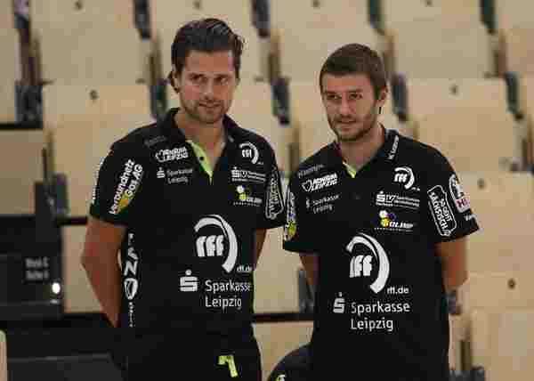 HC Leipzig-Trainer Norman Rentsch im Interview: „Erfolgsdruck ist unheimlich große Motivation - wir müssen unser Ding machen“ - Norman Rentsch und Max Berthold (v.l.) - Foto: Sebastian Brauner, Sportsnine