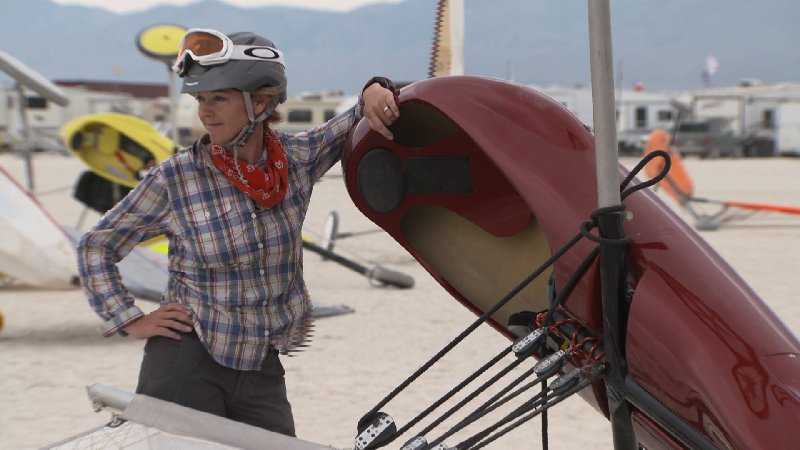 CNN „Main Sail“: Weltmeisterschaft der Strandsegler - CNN "Main Sail" mit Shirley Robertson - Foto: CNN International "MainSail"
