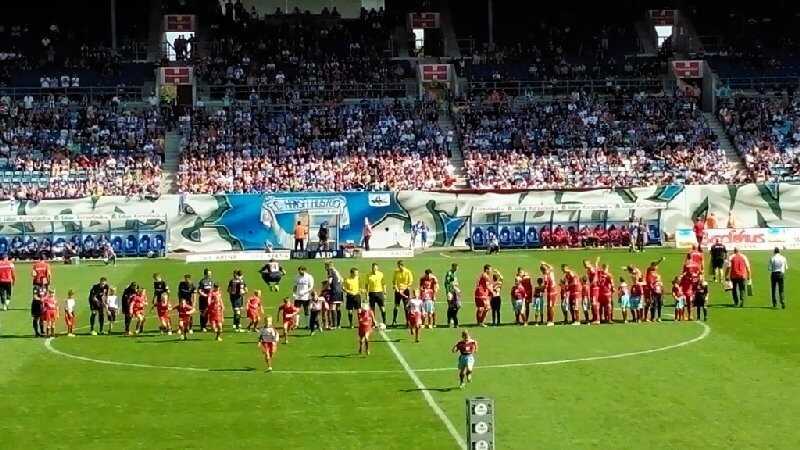 F.C. Hansa Rostock ohne Selbstvertrauen und Spielqualität chancenlos bei 0:1-Heimniederlage gegen den Halleschen FC - Foto: SPORT4Final