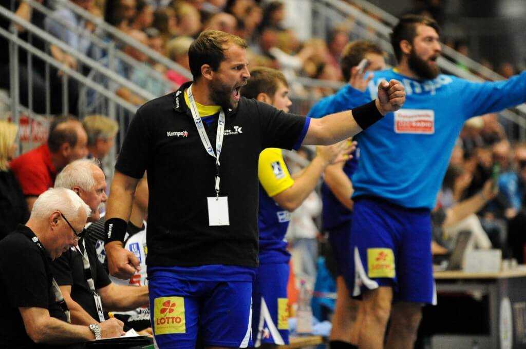 Aufholjagd: HC Empor Rostock gewinnt bei Hamm-Westfalen nach 8 Toren Rückstand - Übergangs-Trainer Jens Dethloff peitscht sein Team nach vorne - Foto: Angela Grewe