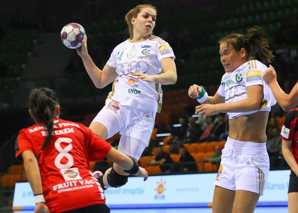 Handball Ungarn: Győri Audi ETO KC besiegt deutlich Vac - Aniko Kovacsics - Foto: Anikó Kovács und Tamás Csonka (Győri Audi ETO KC)