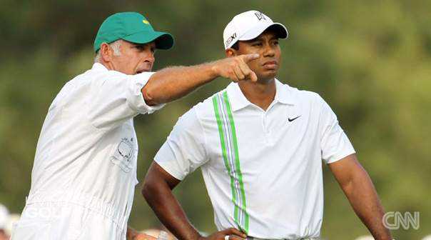 CNN „Living Golf“: Der legendäre Augusta National Golf Club - Caddie Steve Williams mit Tiger Woods - Foto: CNN International "Living Golf"