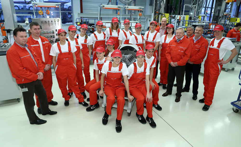 Audi Hungaria setzt erfolgreiche Zusammenarbeit mit Győri Audi ETO KC fort - Foto: Anikó Kovács und Tamás Csonka (Győri Audi ETO KC)