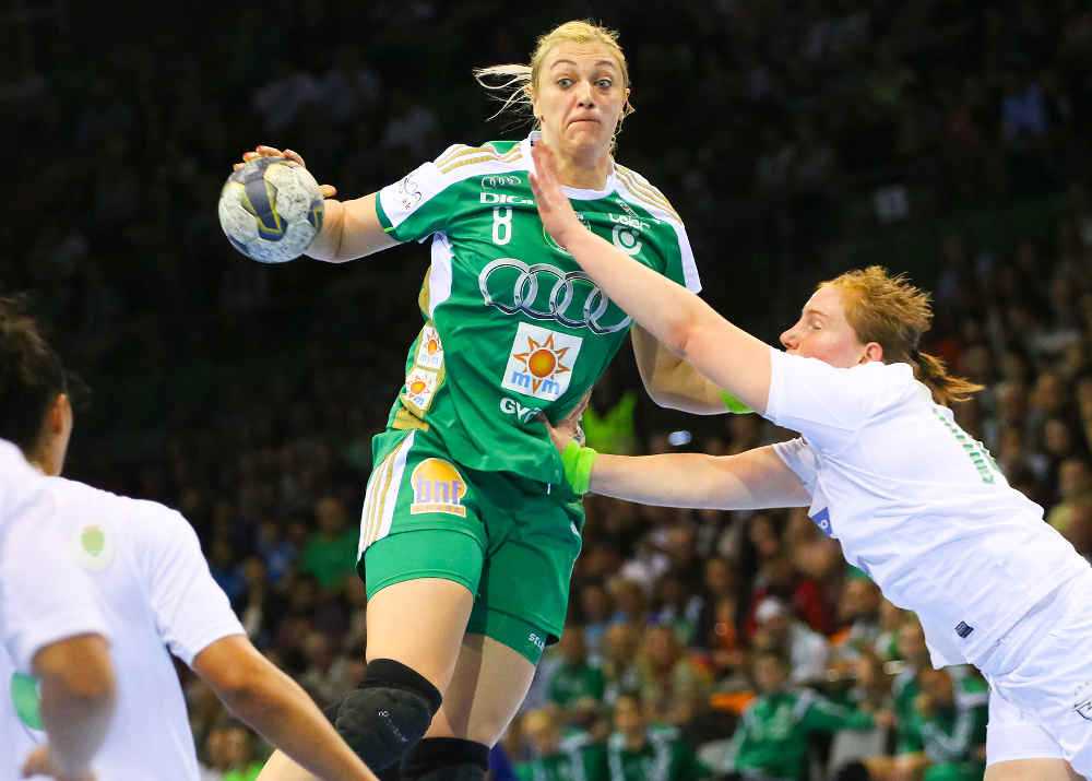 Handball-Finale: Győri Audi ETO KC von FTC Budapest entthront - Anna Sen - Foto: Anikó Kovács und Tamás Csonka (Győri Audi ETO KC)