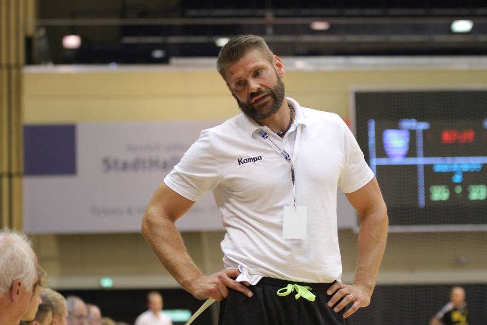 Aaron Ziercke - Empor Rostock mit Niederlage bei Aufsteiger TuS Ferndorf - Foto: HC Empor Rostock