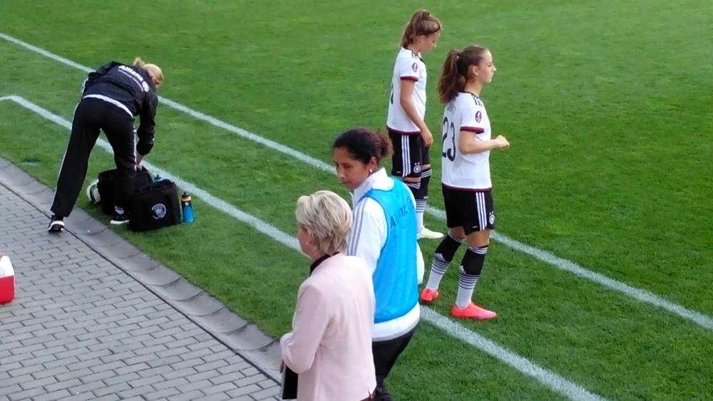 DFB-Frauen: „Matchplayerin“ Pauline Bremer „Wertvoller Sieg und Selbstbewusstsein geholt“ - Foto: SPORT4Final