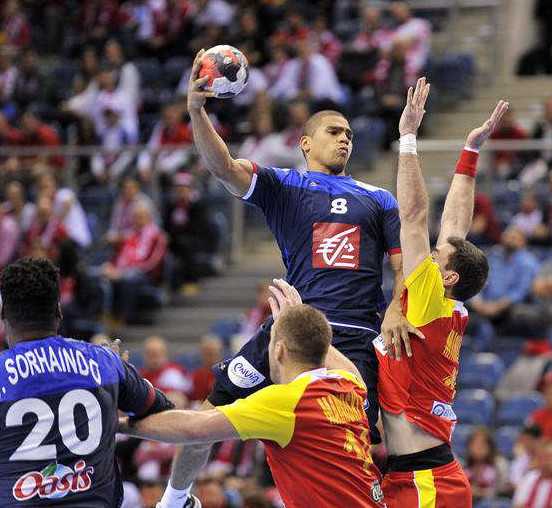 Handball EM 2016 Gruppe A: Polen im Thriller und Frankreich (im Bild gegen Mazedonien) erfolgreich - Foto: ZPRP / EHF