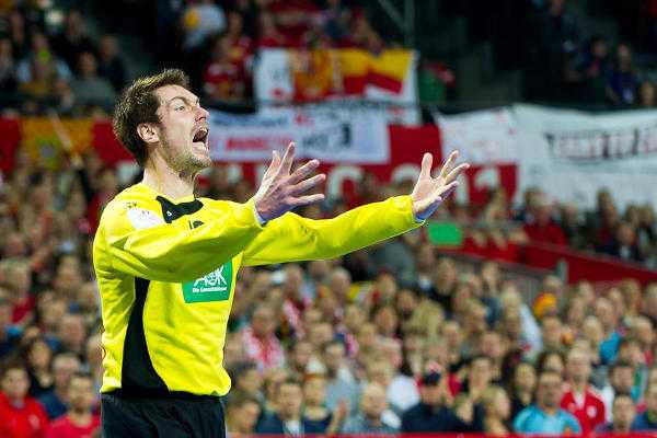 Handball EM 2016: Deutschlands Traum vom Halbfinale lebt nach Russland-Sieg weiter - Carsten Lichtlein - Foto: ZPRP / EHF