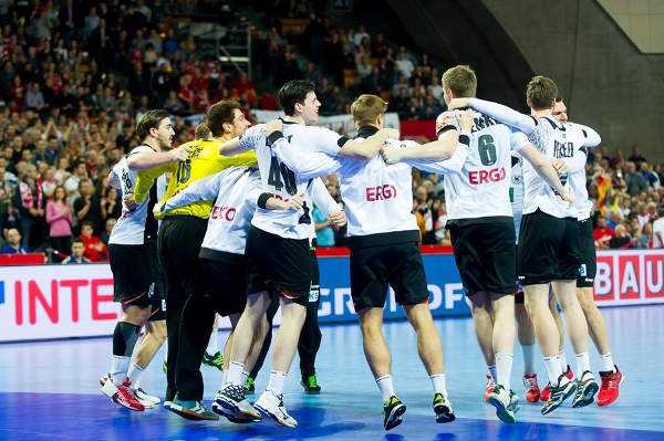 Handball EM 2016: Deutschlands Traum vom Halbfinale lebt nach Russland-Sieg weiter - Foto: ZPRP / EHF