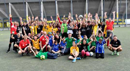 Dynamo Dresden im Training mit Special Olympics - Foto: Dynamo Dresden/ Frank Dehlis