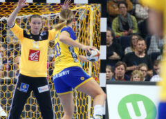 Amandine Leynaud und Isabelle Gullden - Handball WM 2017 Deutschland - Halbfinale Schweden vs. Frankreich - Foto: Jansen Media