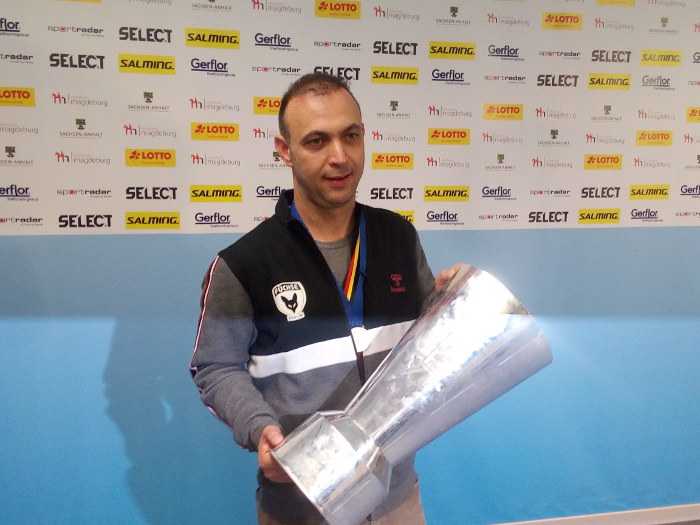 Bob Hanning - Füchse Berlin - EHF Cup Pokal - Foto: SPORT4FINAL