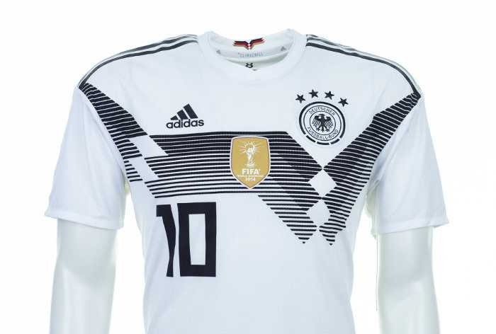 Fußball WM 2018: Deutschland Shirt – Quelle: FIFA
