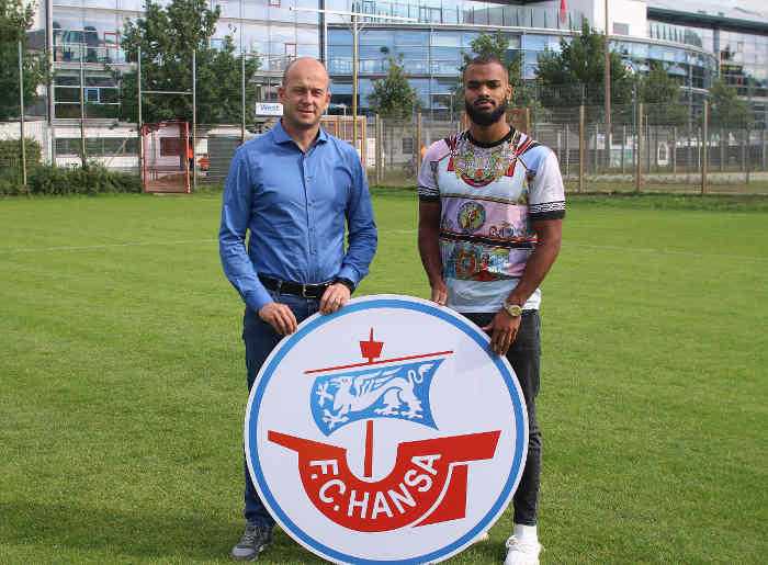 Vorstand Sport F.C. Hansa Rostock Markus Thiele und Phil Ofosu-Ayeh - Foto: FC Hansa Rostock