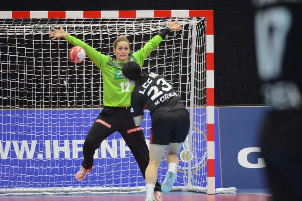 Handball WM 2019 - Dinah Eckerle - Deutschland vs. Südkorea - Copyright: IHF