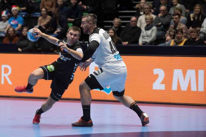 Handball EM 2020 - Deutschland vs. Niederlande - Luc Steins und Jannik Kohlbacher - Copyright: Henk Seppen