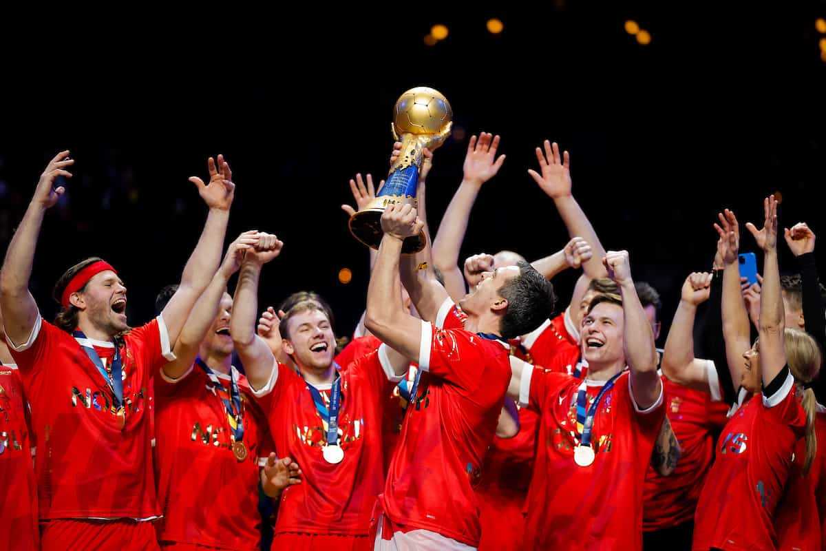 Handball WM 2023 - Dänemark Weltmeister Trophäe - Copyright: IHF